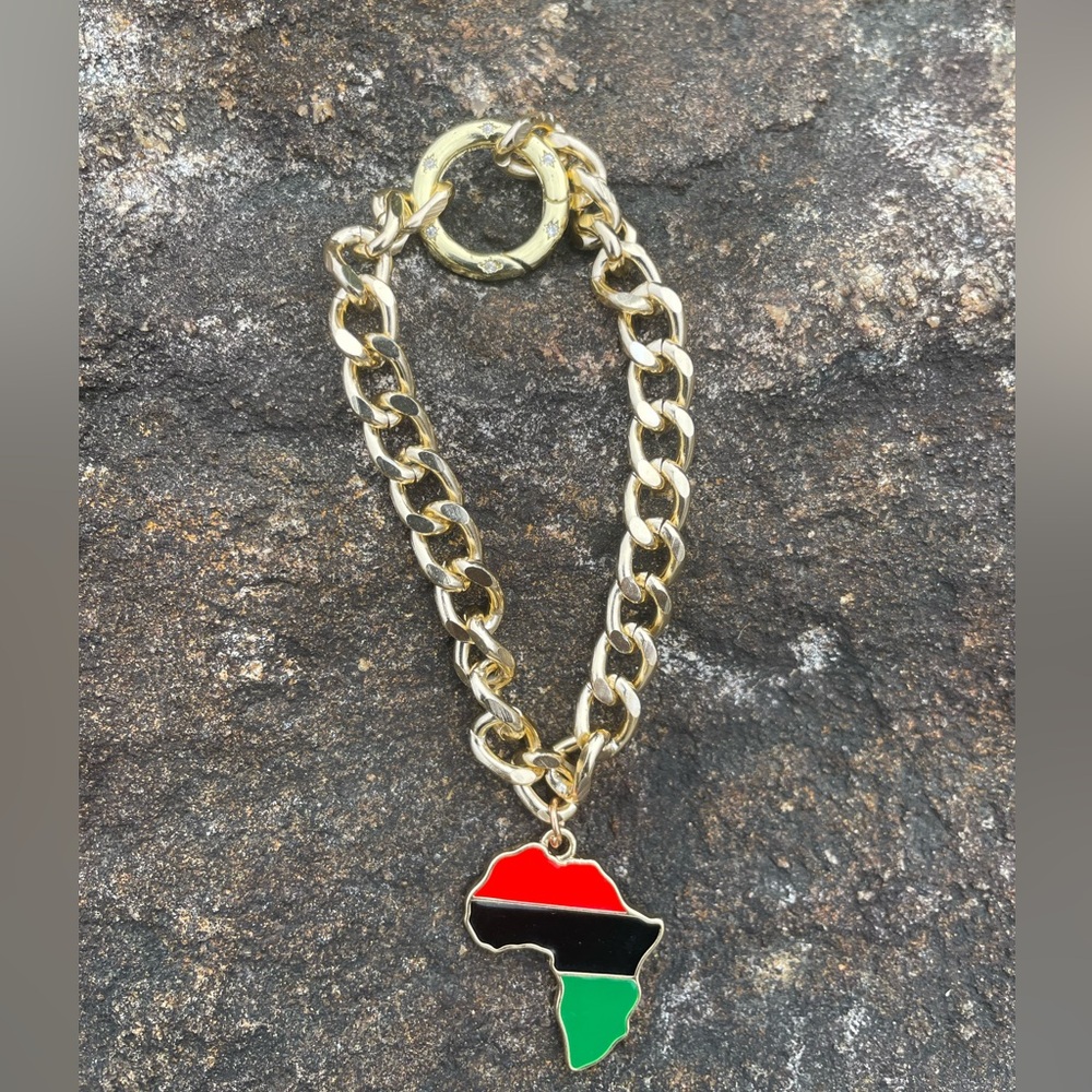 Africa single charm bracelet